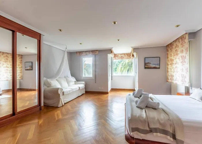 Islas Urdaibai Isla Bekoa Auzoa